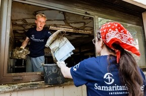 Samaritan's Purse e. V.: Youtube-Stars unterstützen Hochwasserhilfe / "Real Life Guys" werben um Freiwillige für Samaritan's Purse & "To All Nations"