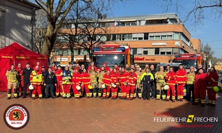 Feuerwehr Frechen: FW Frechen: Freiwillige Feuerwehr Frechen und DLRG Frechen: Erfolgreicher Einsatz beim Karneval 2025