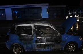 Polizei Coesfeld: POL-COE: Coesfeld, Dülmener Straße/ Unfallauto von der Neutorstraße ausgebrannt