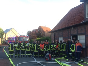 FW-WRN: Gemeinsamer Übungsabend vom LZ 3 aus Stockum und der LG 4 aus Holthausen der Freiwilligen Feuerwehr Werne in Stockum