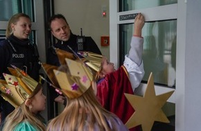 Polizeidirektion Trier: POL-PDTR: Sternsinger besuchen die Polizeiinspektion Idar-Oberstein