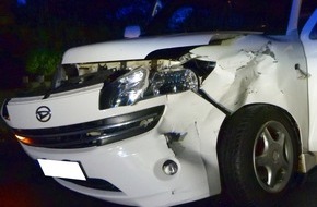 Polizei Minden-Lübbecke: POL-MI: Zwei Fahrzeuge kollidieren im Kreuzungsbereich