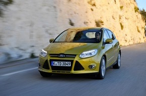 Ford-Werke GmbH: Kann Benzin und Flüssiggas: Das Ford-Werk in Saarlouis stattet den Ford Focus mit bivalentem Autogasantrieb aus (BILD)