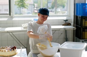 ZDF: Immer weniger Auszubildende: "ZDFzoom" über die Nachwuchs-Krise in Werkstätten und Betrieben (FOTO)