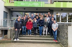 Kreisfeuerwehrverband Ennepe-Ruhr e.V.: FW-EN: 22 neue Jugendgruppenleiter für die Jugendfeuerwehren im EN-Kreis