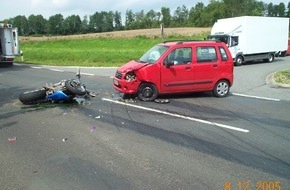 Polizeiinspektion Northeim: POL-NOM: Verkehrsunfall mit schwerverletztem Kradfahrer