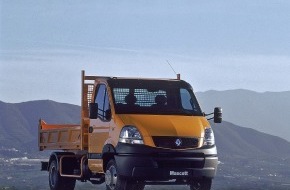 Renault Trucks (Suisse) S.A.: Renault Trucks stellt den neuen Renault Mascott vor, ein echter kleiner LKW