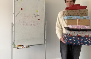 Provinzial Holding AG: Mitarbeiterinnen und Mitarbeiter der Hamburger Feuerkasse erf&uuml;llen 40 Weihnachtsw&uuml;nsche