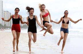 ProSieben: Temperament, Lebensfreude, Rhythmus - Brasilien! Heidi Klums Mädchen tanzen Samba am Strand (mit Bild)