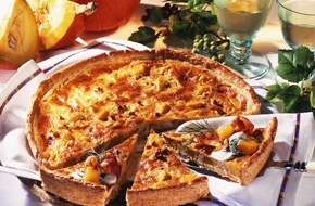 Getreide-, Markt- u. Ernährungsforschung: Erntesymbole in Deutschland: Getreide, Mehl und Brot / Von Erntedank bis Halloween hat Kürbis Hochsaison / Herbstlich-herzhafte Rezeptidee: Kürbiskuchen