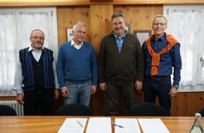 BKW Energie AG: Wasserkraftwerkprojekt im Lauterbrunnental / EWL und BKW besiegeln Partnerschaft am Sousbach (BILD)