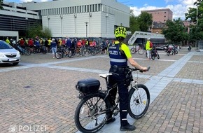 Polizeipräsidium Westpfalz: POL-PPWP: Mit dem Fahrrad auf Streife
