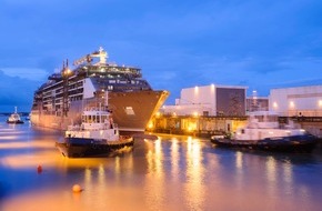 Hapag-Lloyd Cruises: MS EUROPA 2 verlässt das Trockendock (BILD)