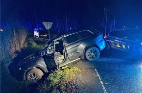 Polizei Mettmann: POL-ME: Fahrt ohne F&uuml;hrerschein endet im Stra&szlig;engraben - 2602048