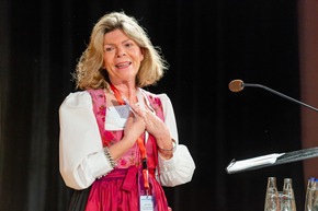 Systemgastronomie fordert Mut zu Reformen – Mmaah! gewinnt Branchenpreis