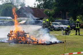 FW Flotwedel: 90 Jahre Ortsfeuerwehr und 60 Jahre Jugendfeuerwehr - Offensen feiert Jubiläum