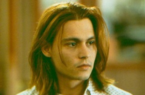 TELE 5: Johnny Depp im TELE 5-Interview: "Vanessa ist fantastisch, weil sie es mit mir aushält" (mit Bild)