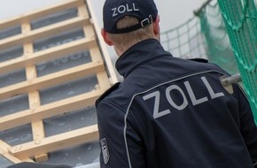 Hauptzollamt Potsdam: HZA-P: Zoll nimmt Baubranche ins Visier/ Bundesweite Schwerpunktaktion gegen Schwarzarbeit