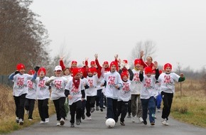 Intersnack Deutschland SE: Dribbel-Weltrekordlauf zur EM in Leipzig gestartet