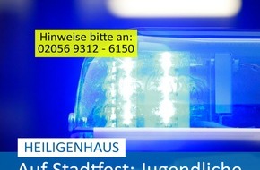 Polizei Mettmann: POL-ME: Auf Stadtfest: 18-Jähriger von mehreren Jugendlichen angegriffen - Polizei bittet um Hinweise - Heiligenhaus - 2406002