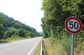 Polizeidirektion Kaiserslautern: POL-PDKL: Autofahrer missachten Geschwindigkeitsbegrenzung am Schwimmbad - 22 Prozent erhalten Schreiben der Bußgeldstelle