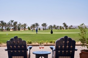 Deutsche Hospitality: Hole-in-one between desert and sea