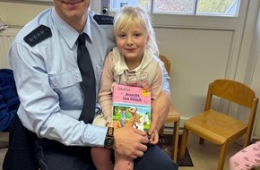 Bundespolizeiinspektion Hannover: BPOL-H: Bundespolizeiinspektion Hannover engagiert sich beim Bundesweiten Vorlesetags in Grundschulen, Kindergärten und dem Kinderkrankenhaus