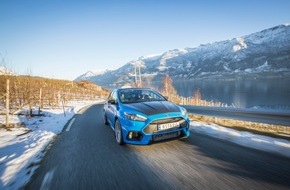 Ford-Werke GmbH: Norweger fährt das wohl weltweit erste Ford Focus RS-Taxi