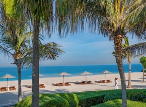 Pressemitteilung: The Oberoi Beach Resort, Al Zorah, Ajman (VAE) – Luxuriöse Winter-Highlights in der Wärme