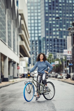 Pressemitteilung: Swapfiets expandiert in Europa - Anbieter von Fahrrad-Abos kommt nach London, Mailand und Paris und bietet mehr E-Mobilität