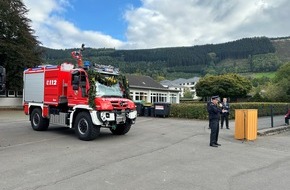 Feuerwehr Lennestadt: FW-OE: Offizielle Einweihung des neuen Tanklöschfahrzeugs der Löschgruppe Saalhausen