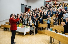 Universität Konstanz: Amtsübergabe und Abschied: Neuer Kanzler an der Universität Konstanz, PI Nr. 116/2025