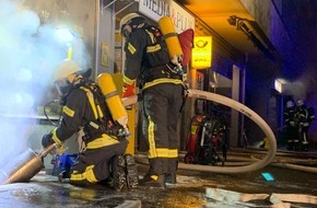 Feuerwehr und Rettungsdienst Bonn: FW-BN: Ausgedehnter Kellerbrand in Bonn Tannenbusch