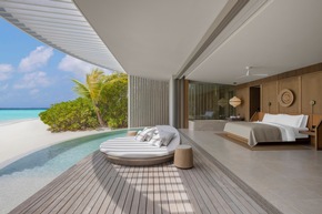 Welches Paradies ist schöner? Over-Water-Villa oder Beach-Villa im The Ritz-Carlton Maldives, Fari Islands