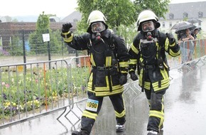 Freiwillige Feuerwehr Menden: FW Menden: Hermanns und Stüken holen Gesamtsieg beim 3. Hemeraner Firefighter Treppenlauf