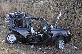 Polizeiinspektion Harburg: POL-WL: Schwerer Unfall auf der Autobahn