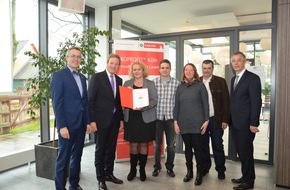 Flughafen Köln/Bonn GmbH: Auszeichnung zum "ÖKOPROFIT Betrieb 2016"