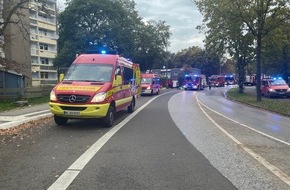 Feuerwehr Ratingen: FW Ratingen: Erkrath, Brandeinsatz mit mehreren Verletzten