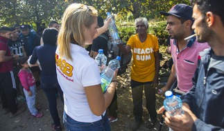 Aktion Deutschland Hilft e.V.: Hilfe für Flüchtlinge: Tausende Menschen fliehen weiterhin über die Balkan-Route / Bündnisorganisationen von "Aktion Deutschland Hilft" verteilen Medikamente, Lebensmittel, Wasser, Decken und Zelte