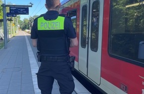Polizeiinspektion Stade: POL-STD: Waffen und Messer haben im Nahverkehr nichts zu suchen - gemeinsame Schwerpunktkontrolle von Verwaltungsbeh&ouml;rde und Polizeien