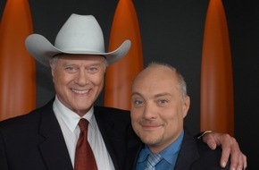 Kabel Eins: "Was macht eigentlich ... Larry Hagman?" / Neuer Late Night-Talk mit Thomas Koschwitz bei Kabel 1 / Special zum Start der Serie "Dallas" am 30. September 2002