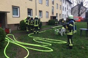 Feuerwehr und Rettungsdienst Bonn: FW-BN: Kellerbrand in Bonn Graurheindorf