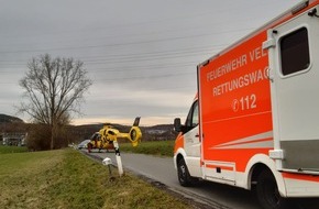 Feuerwehr Velbert: FW-Velbert: Internistischer Notfall in der Luft - Hubschrauber "kapert" Rettungswagen