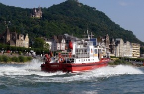 Feuerwehr und Rettungsdienst Bonn: FW-BN: In Not geratener Schwimmer aus dem Rhein gerettet