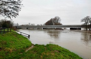 Freiwillige Feuerwehr Hünxe: FW Hünxe: Folgemeldung zur Hochwasserlage, Stand 15:20 Uhr