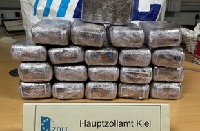 Hauptzollamt Kiel: HZA-KI: Zoll stellt 10 Kilogramm Haschisch auf der A7 sicher - Straßenverkaufswert rund 100.000 Euro