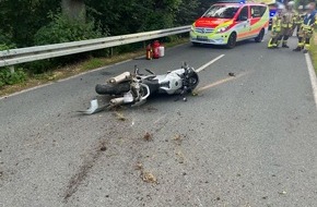 Kreispolizeibeh&ouml;rde H&ouml;xter: POL-HX: Motorradfahrer bei Unfall schwer verletzt