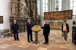 Polizei Korbach: POL-KB: ad Wildungen: Polizei gibt historisches Taufbecken zurück