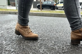 Feuerwehr Stuttgart: FW Stuttgart: Blitzeis sorgt für zahlreiche Unfälle und Verletzte