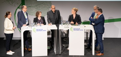 Initiative Wohnen.2050 e.V.: Mit Maß und Mitte aktuellen Herausforderungen stellen / 5. Fachkongress der Initiative Wohnen.2050: Netzwerktreffen der Wohnungswirtschaft